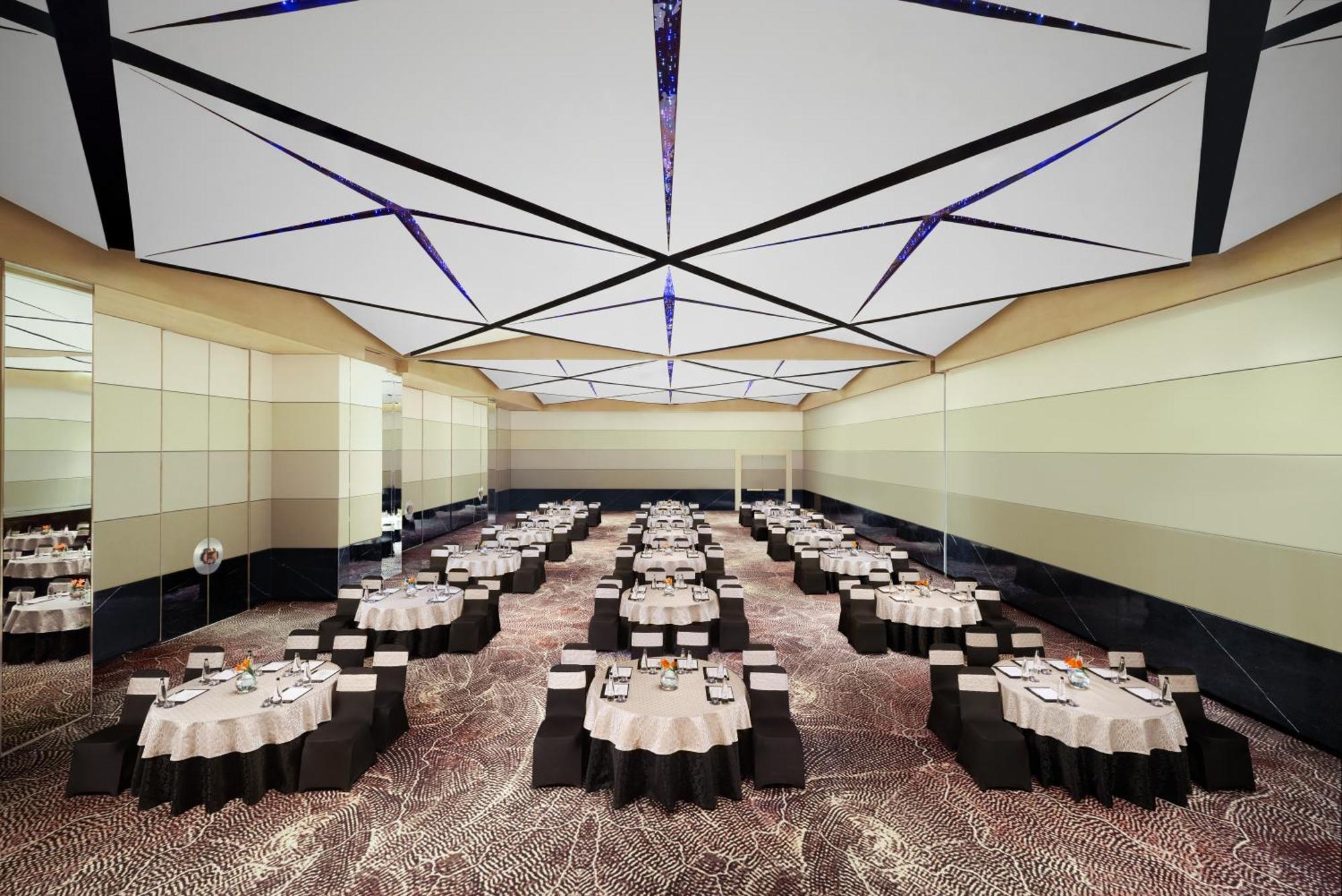Novotel New Delhi City Centre Eksteriør billede