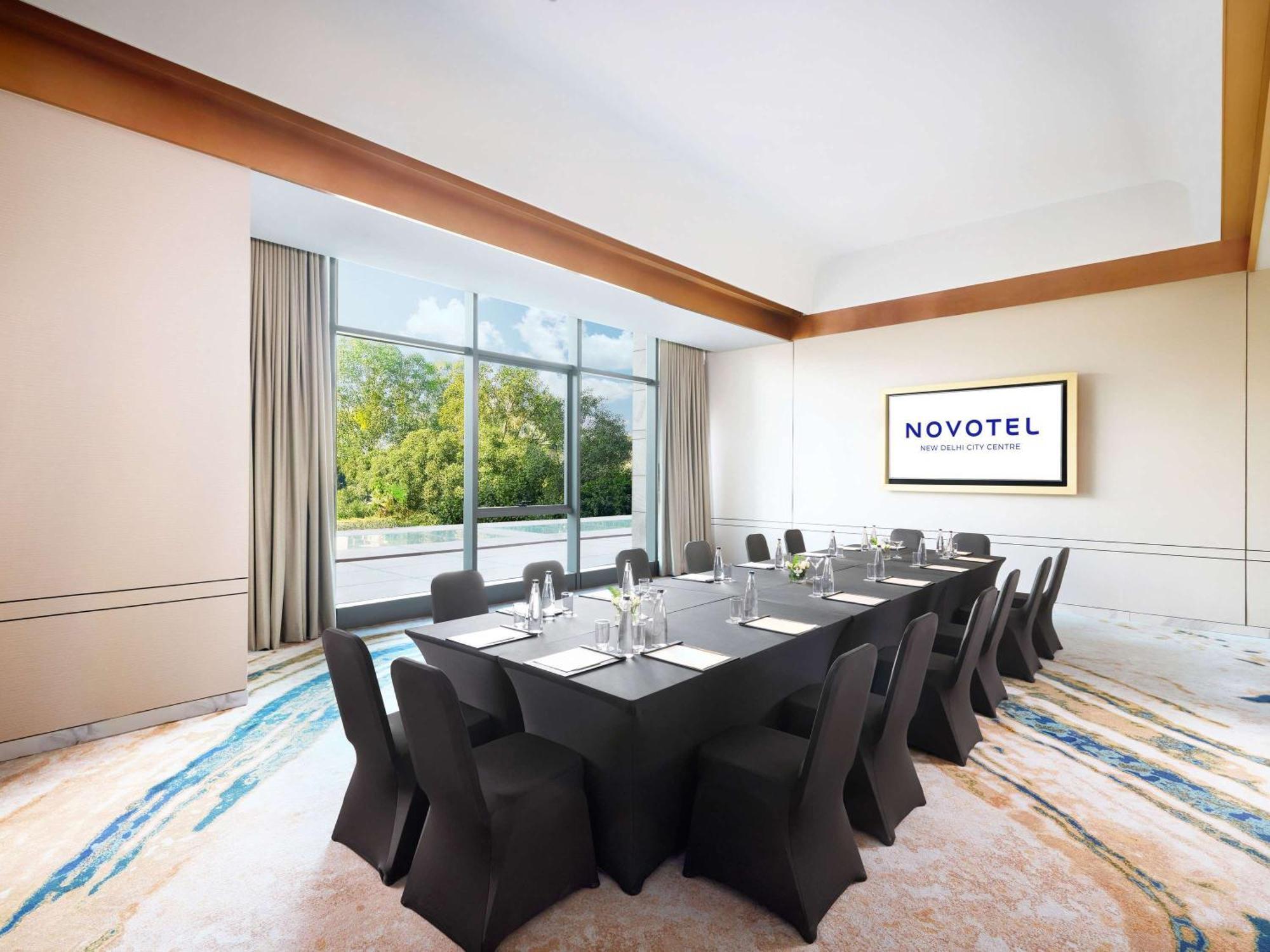 Novotel New Delhi City Centre Eksteriør billede