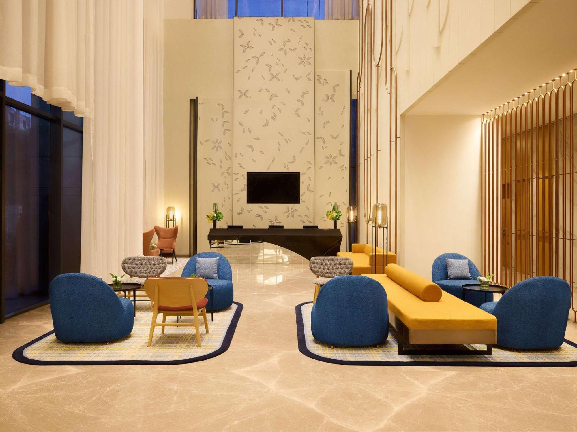 Novotel New Delhi City Centre Eksteriør billede