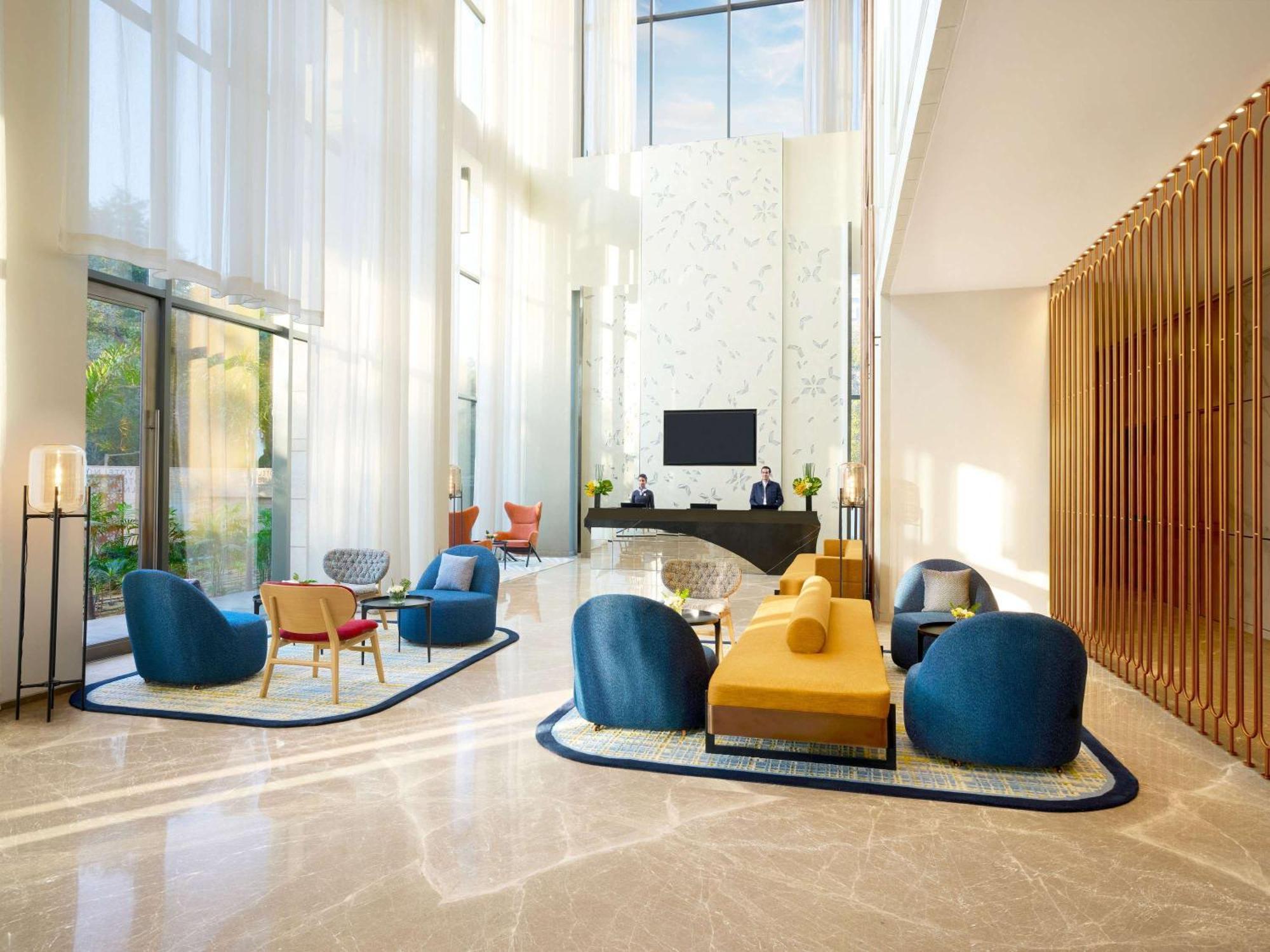 Novotel New Delhi City Centre Eksteriør billede