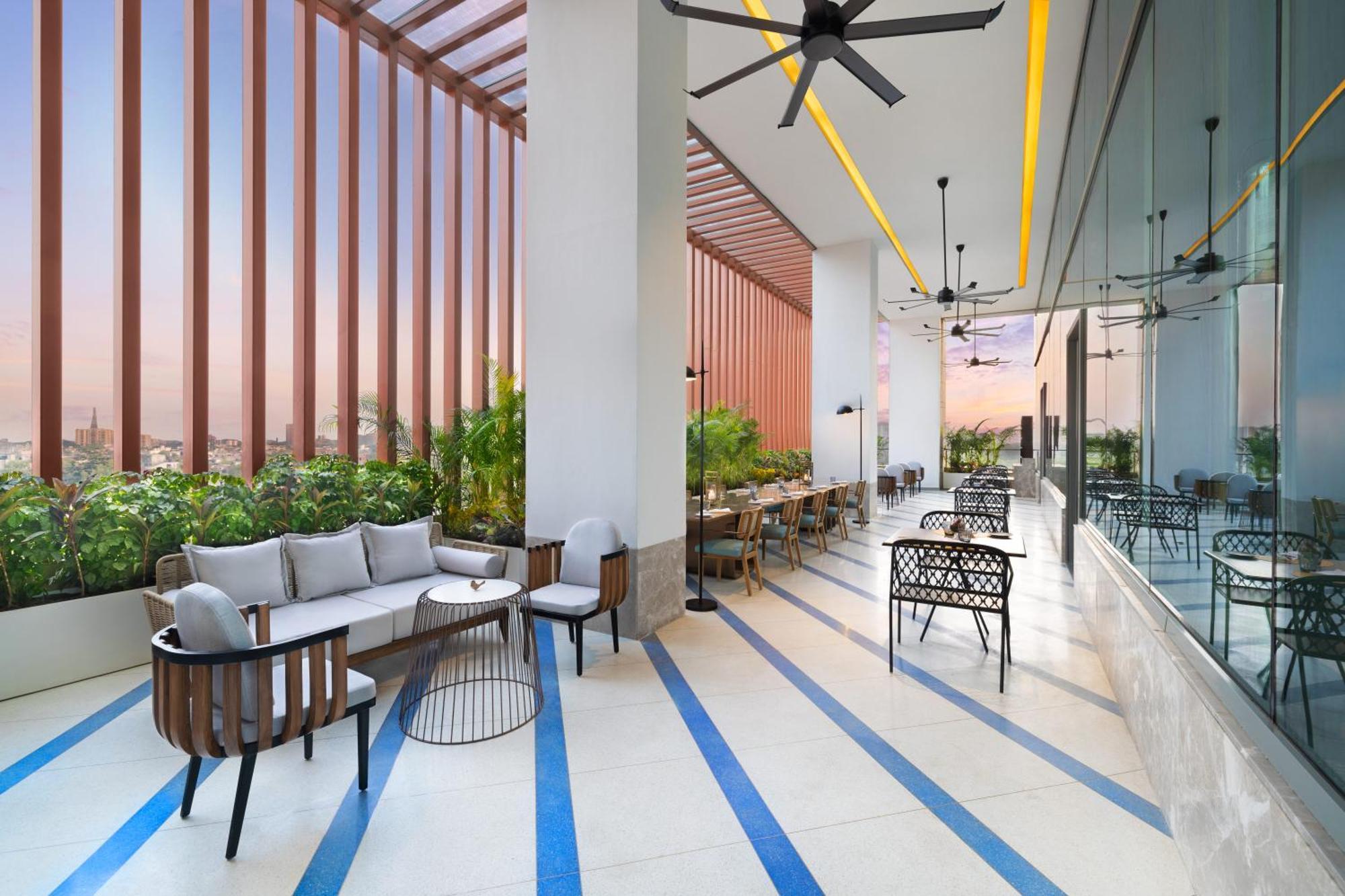 Novotel New Delhi City Centre Eksteriør billede